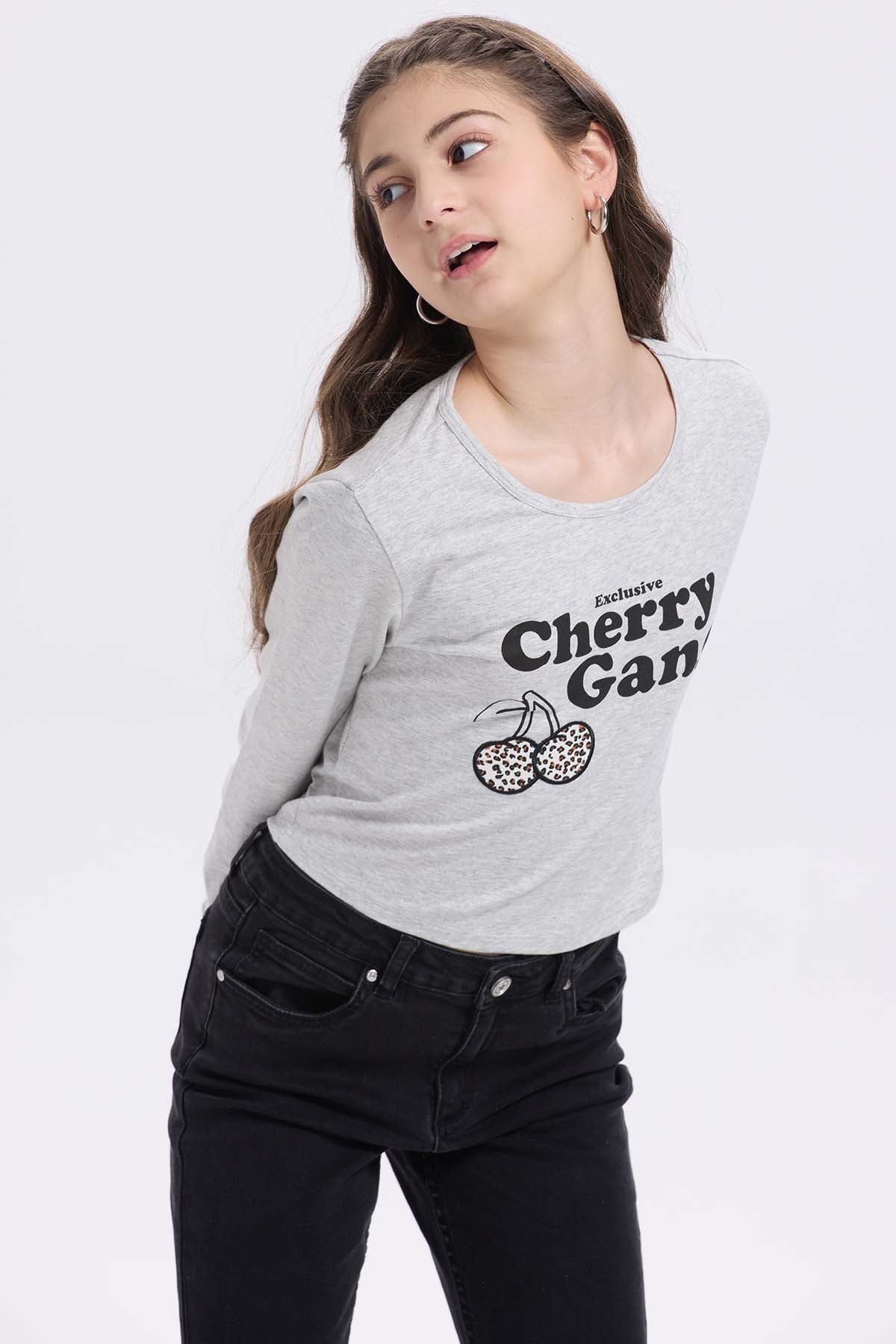 Polera niña print posicional gris melange