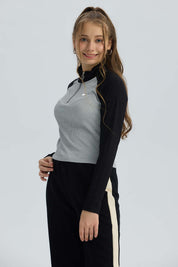 Polera Niña Medio Cierre Negro