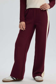 Pantalón Buzo Niña Recto Raya Costado Burdeo