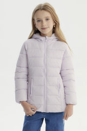 Parka lila para niña con diseño acolchado cierre frontal y capucha sin estampa visible lisa ideal para invierno