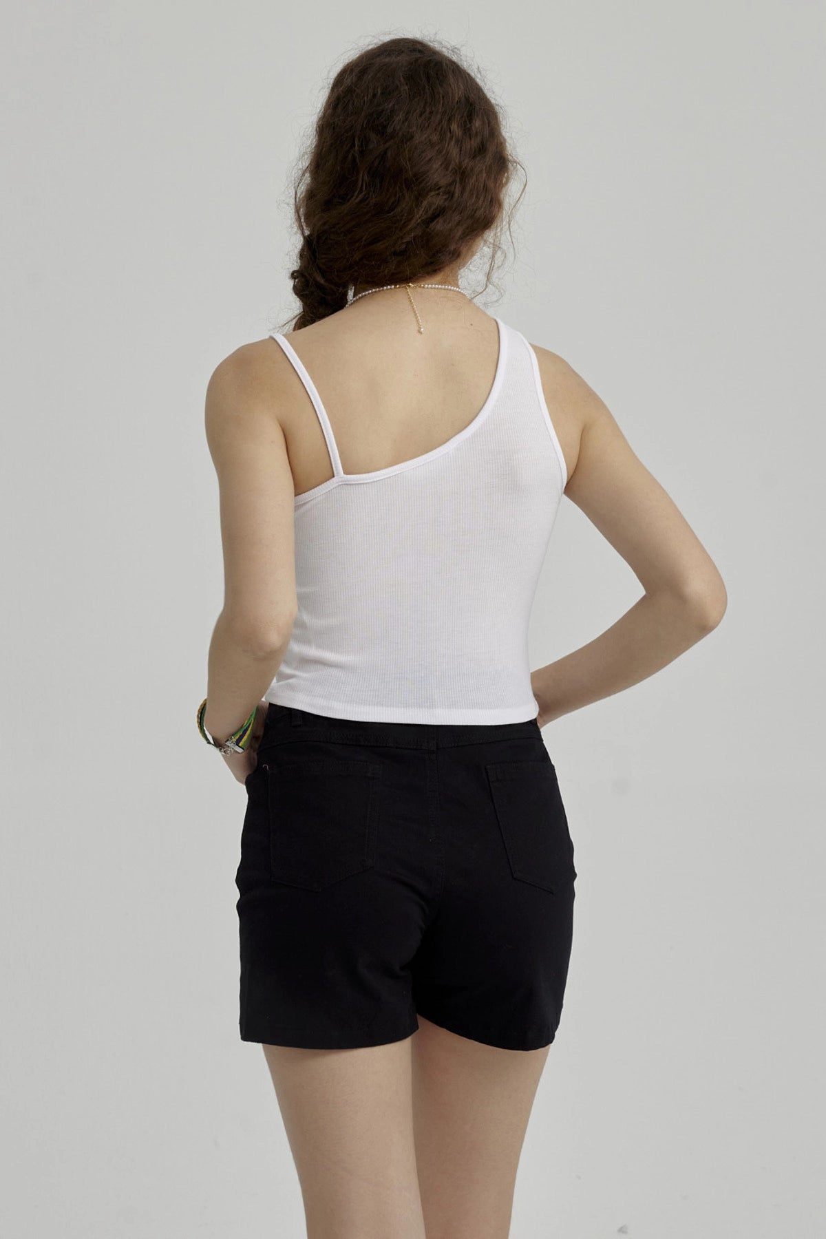 Peto Niña Tirante con Mostacilla Blanco