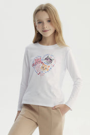 Polera blanca de manga larga para niña con estampado colorido de gatitos y texto en el pecho