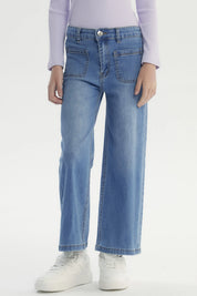 Jeans azul wide leg para niña con bolsillos grandes delanteros prenda lisa casual y moderna ideal para cualquier ocasión