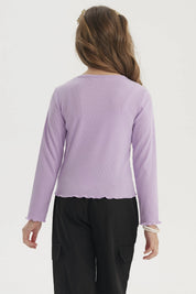 Polera slim morado para niña con corazón pequeño en el pecho sin estampa lisa manga larga estilo casual
