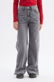 Jeans wide leg gris para niña con botones laterales y diseño liso