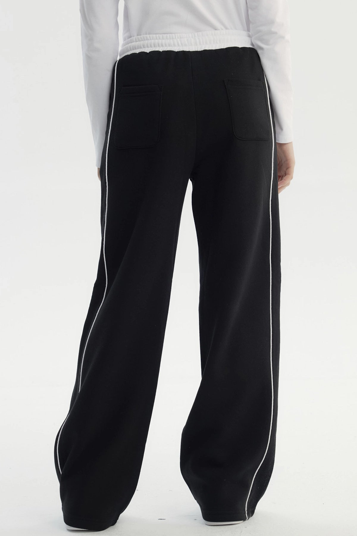 Pantalón Buzo Niña Wide Leg Negro