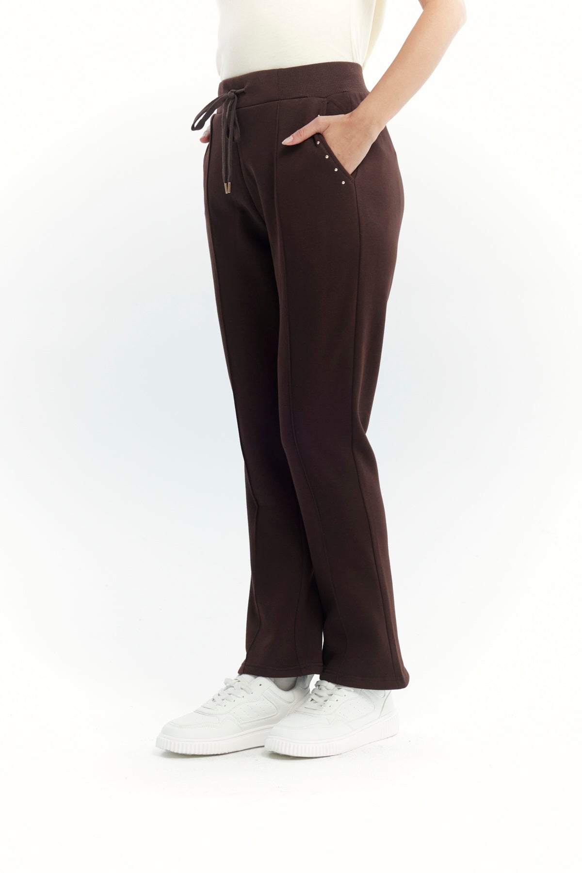 Pantalón Buzo Mujer Clásico Flare Café Oscuro