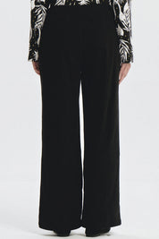 Pantalón Mujer Calce Recto Detalle Pretina Negro