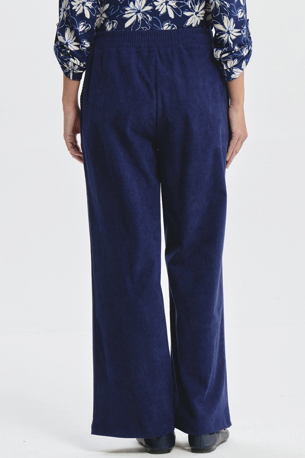 Pantalón Mujer Calce Recto Detalle Pretina Azul