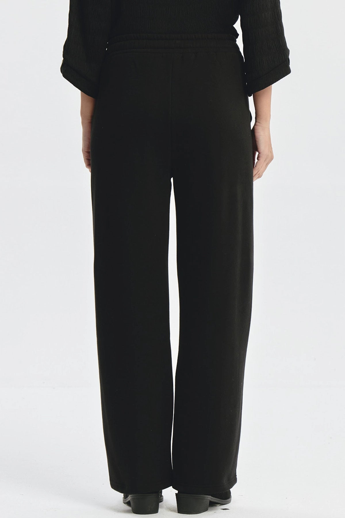 Pantalón Buzo Mujer Con Costura Frontal Negro