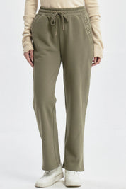 Pantalón Buzo Mujer Calce Recto Con Aplicación Verde