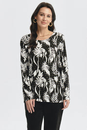 Polera Mujer Roll Up Print Negro