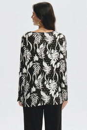 Polera Mujer Roll Up Print Negro