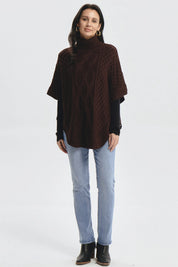 Sweater café oscuro de mujer con diseño trenzado en la parte frontal estilo casual sin estampa visible