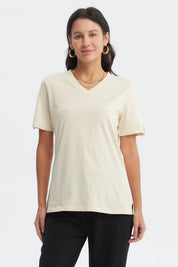 Polera casual beige claro para mujer de manga corta y cuello en V sin estampado