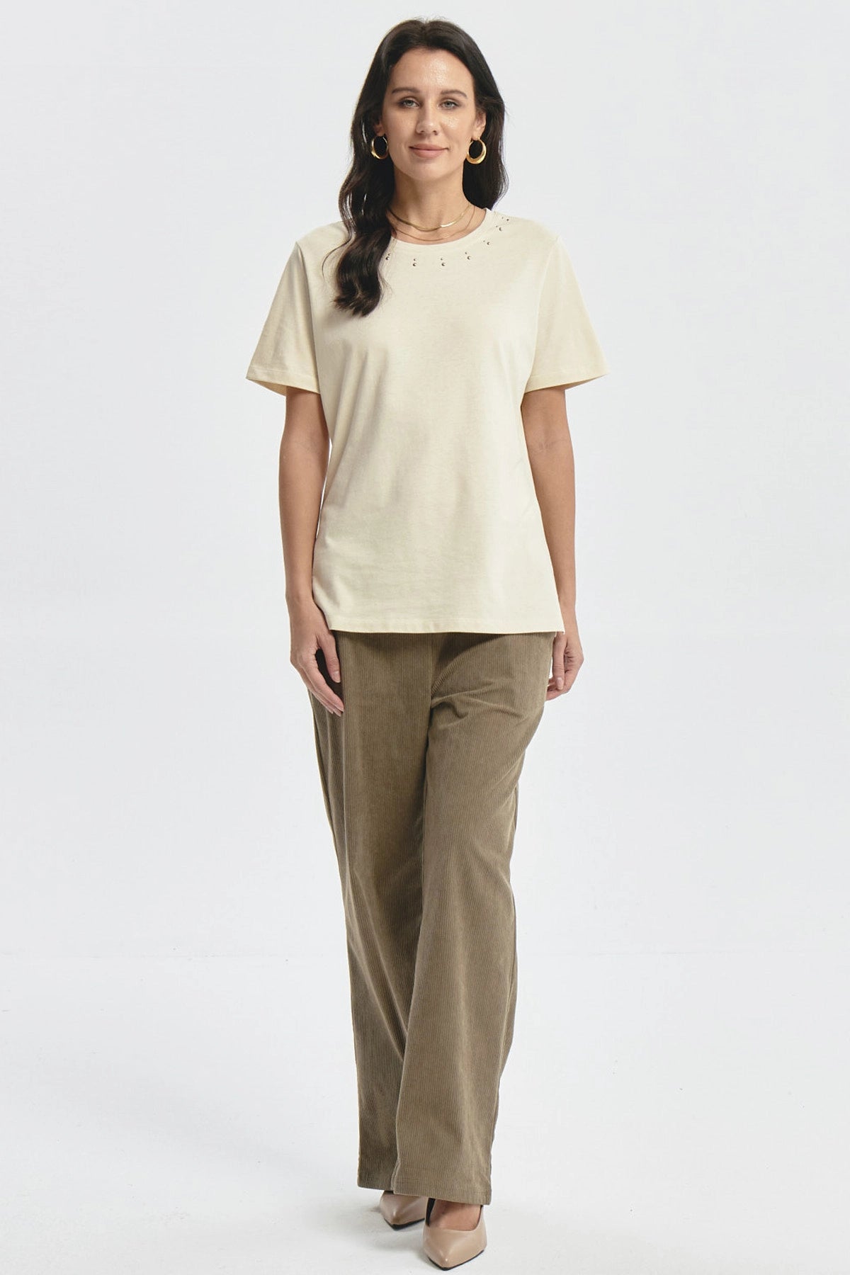 Polera Mujer Detalle Tachas Beige Claro