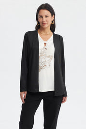 Polera mujer slim negro manga larga lisa ideal para un look elegante y cómodo en cualquier ocasión