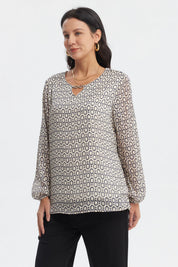 Blusa cruda con estampado geométrico azul marino manga larga diseño de aros en toda la prenda estilo casual elegante