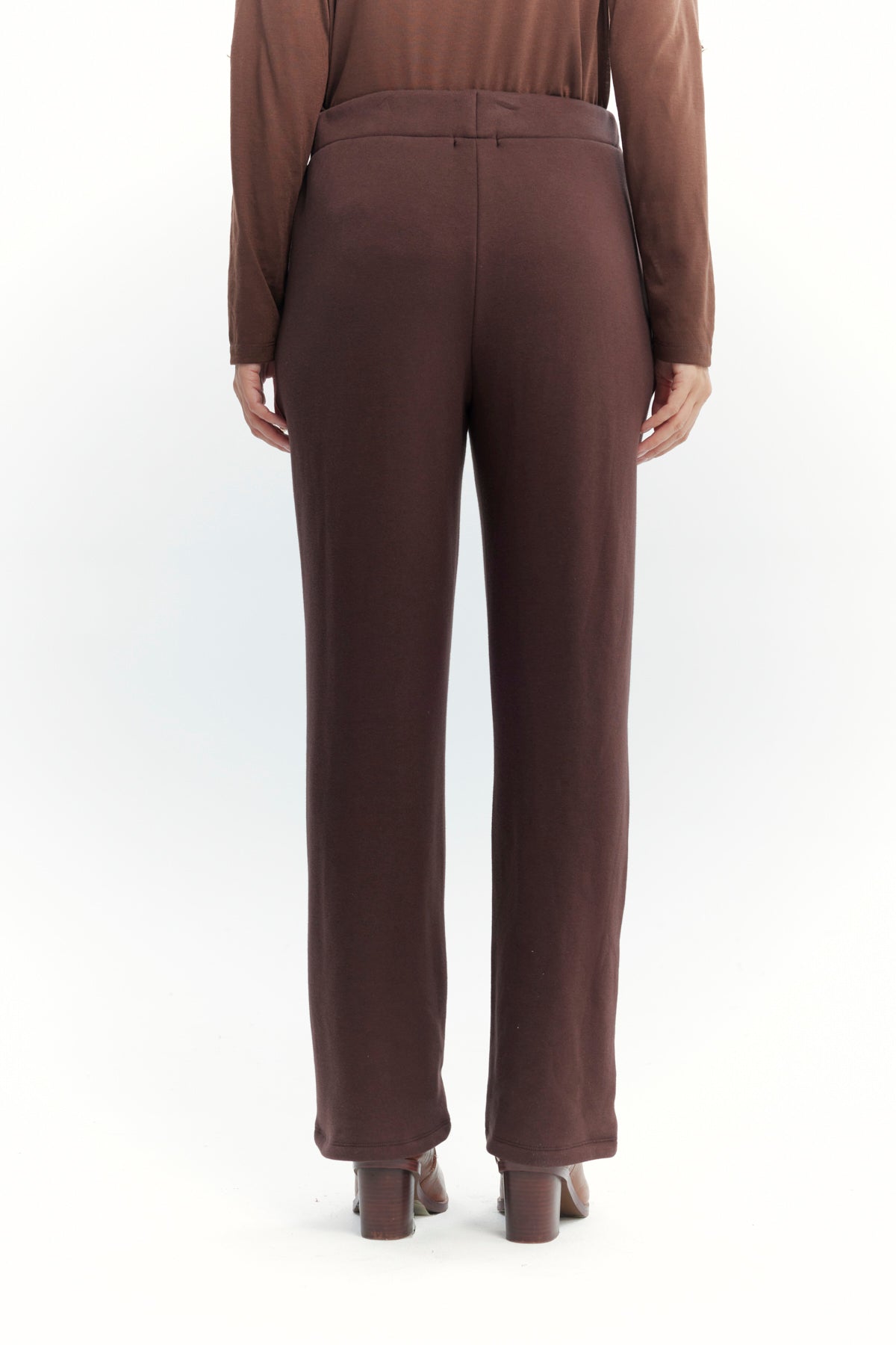 Calza Mujer Slim Café Oscuro