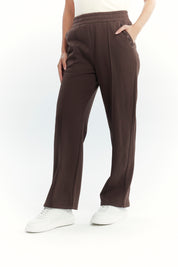 Pantalón Buzo Mujer Calce Recto Chocolate