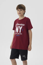 Polera Niño Letras Bordadas Burdeo