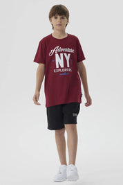 Polera Niño Letras Bordadas Burdeo