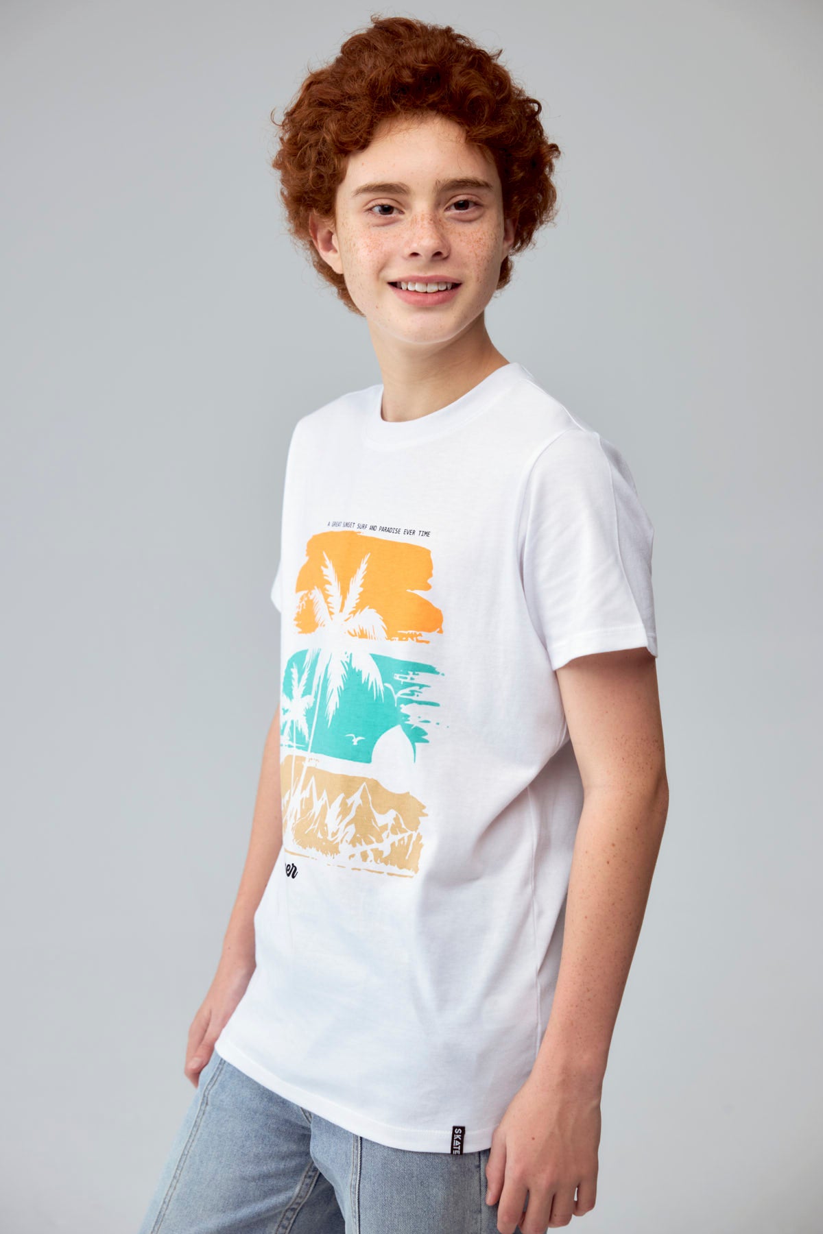 Polera Niño Básica Estampada Blanco