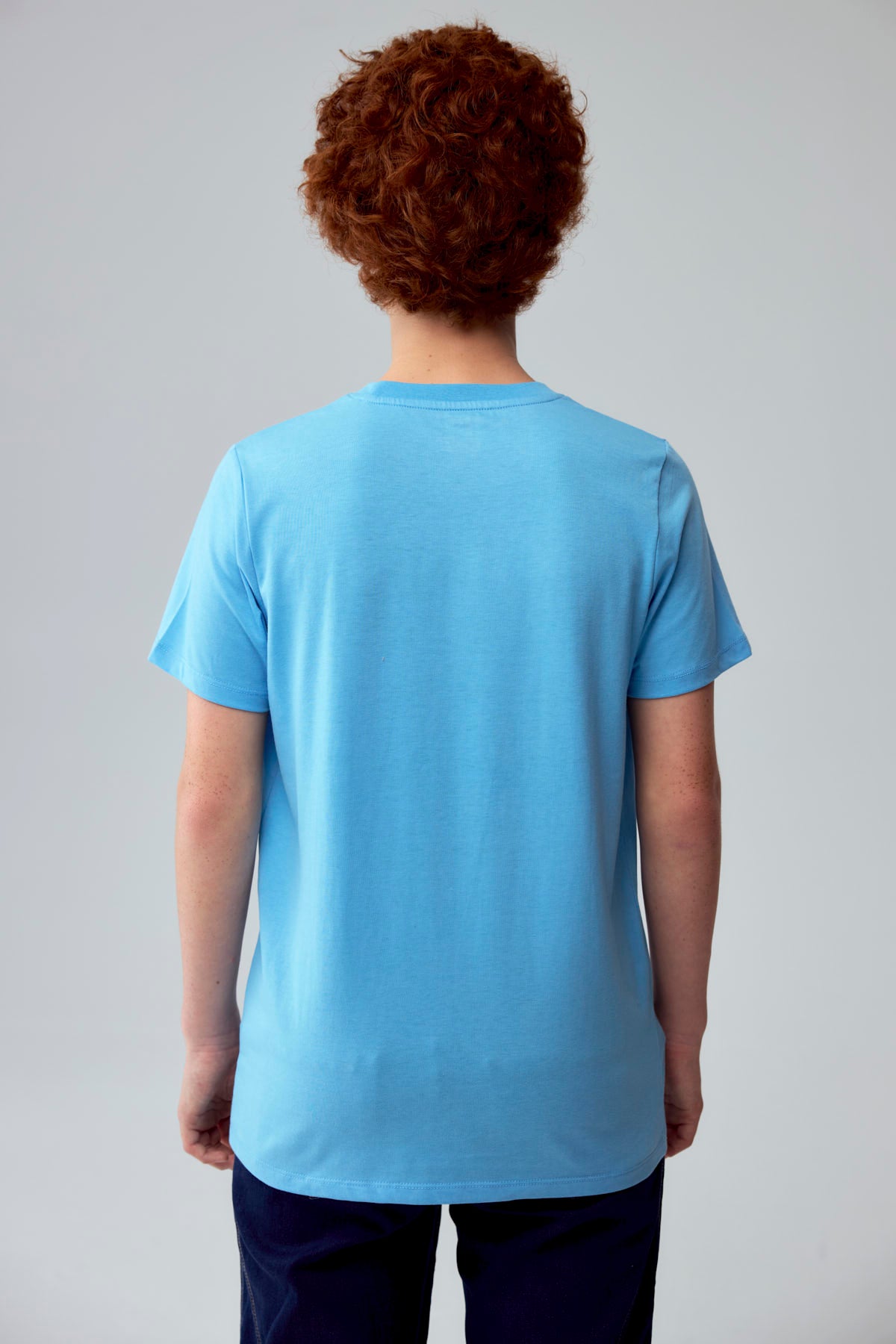 Polera Niño Básica Estampada Celeste