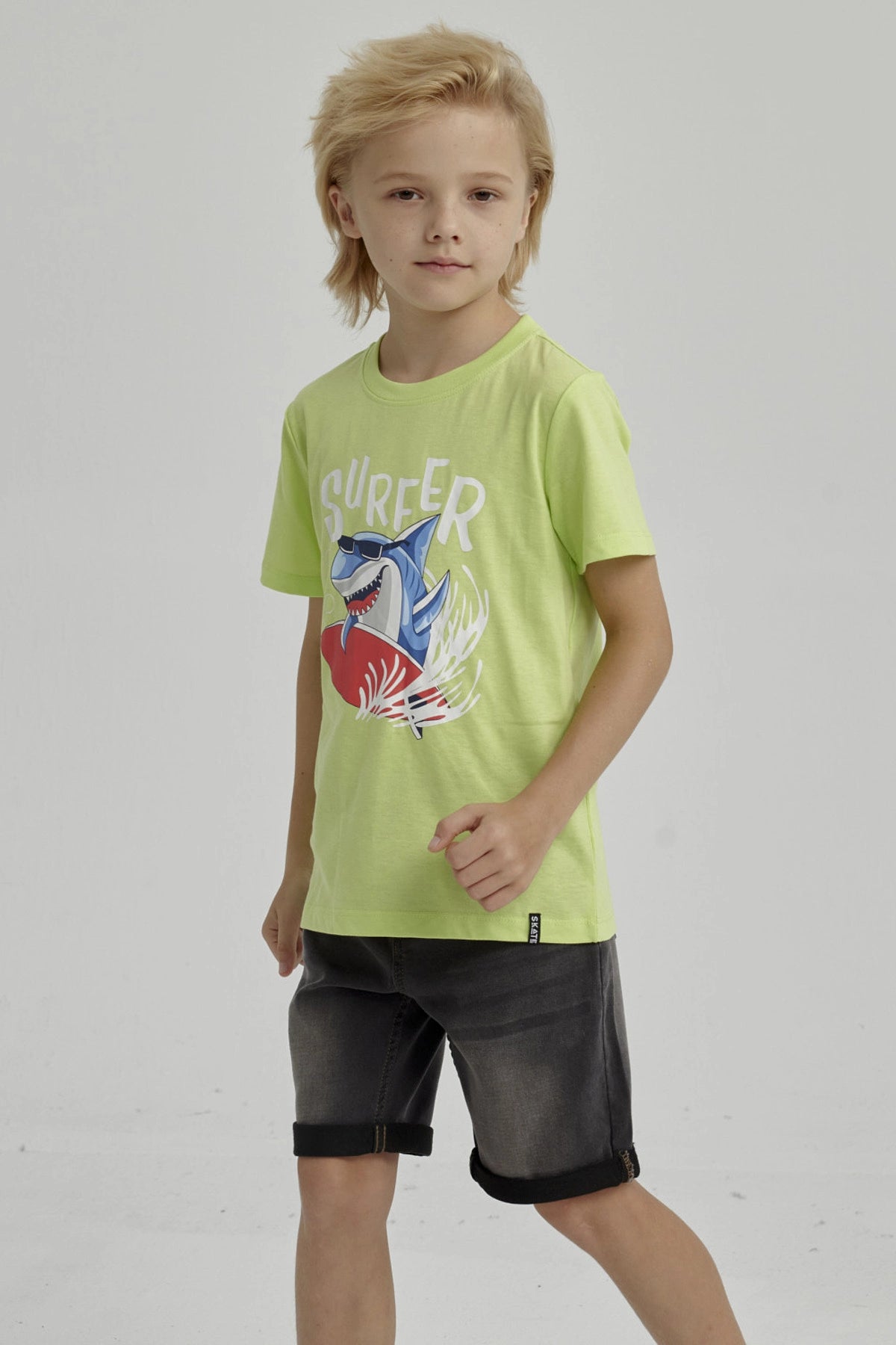 Polera Niño Básica Estampada Verde