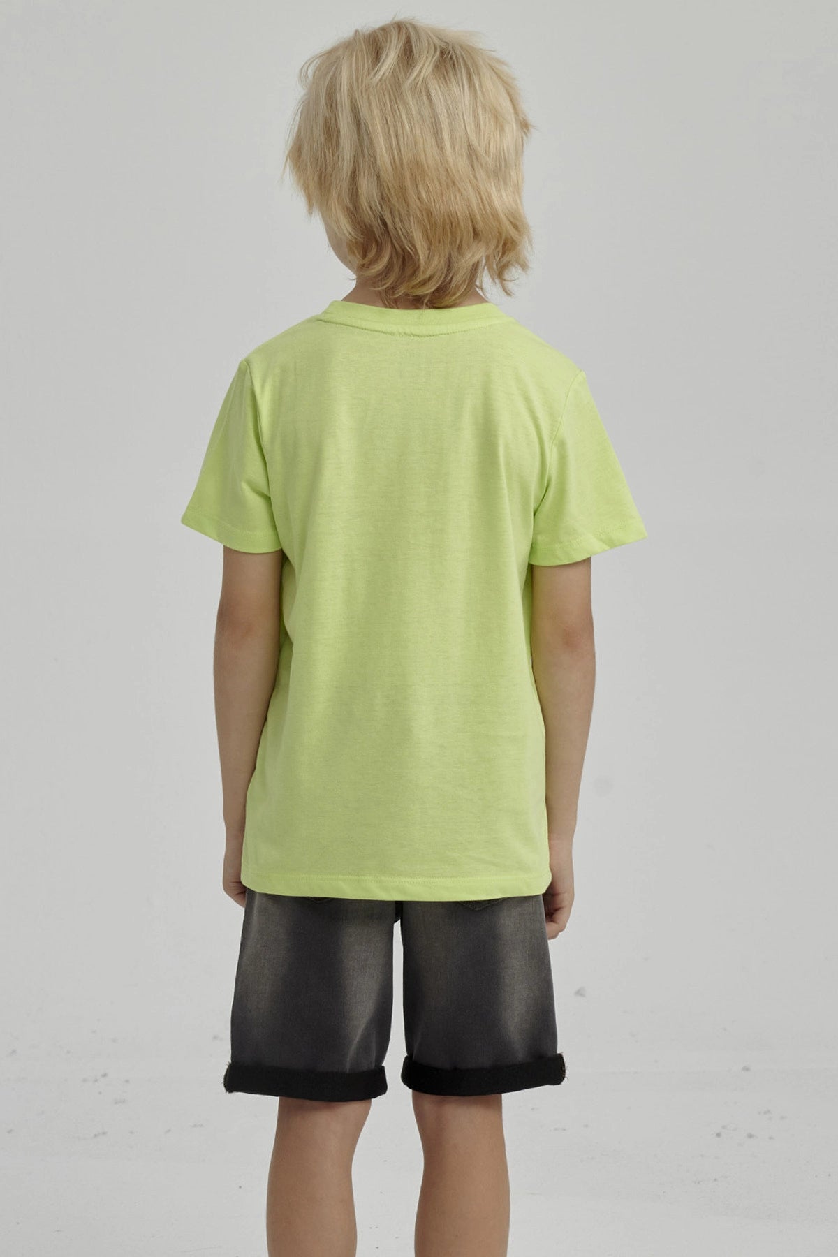 Polera Niño Básica Estampada Verde