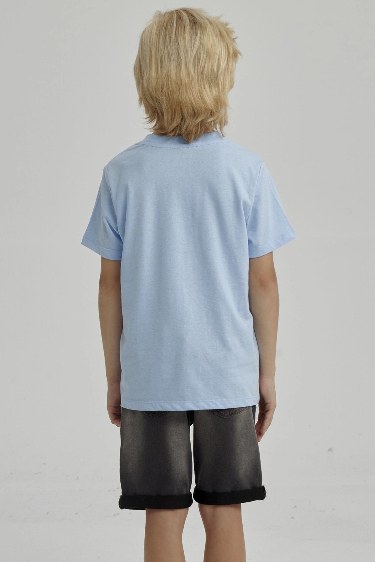 Polera Niño Básica Estampada Celeste