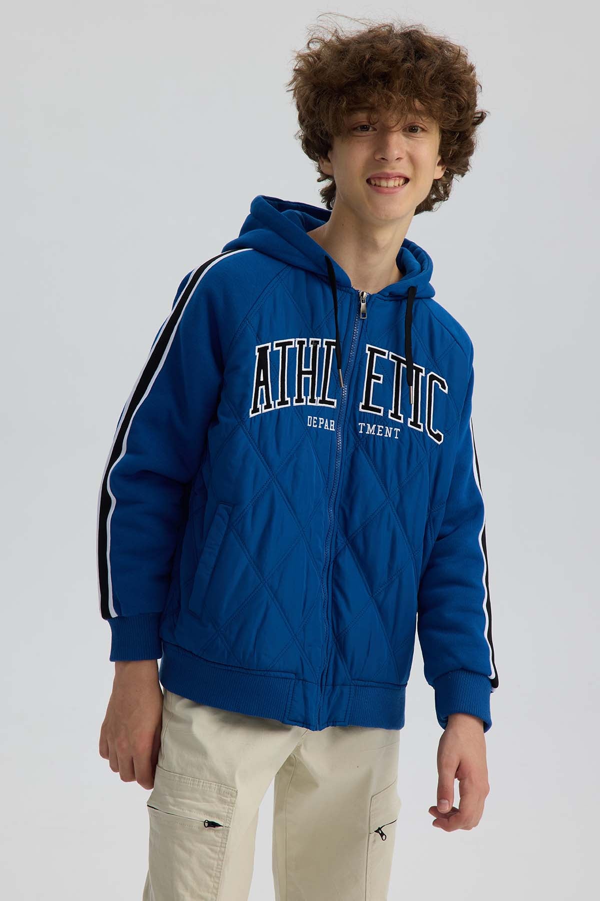 Chaqueta bomber azul para niño