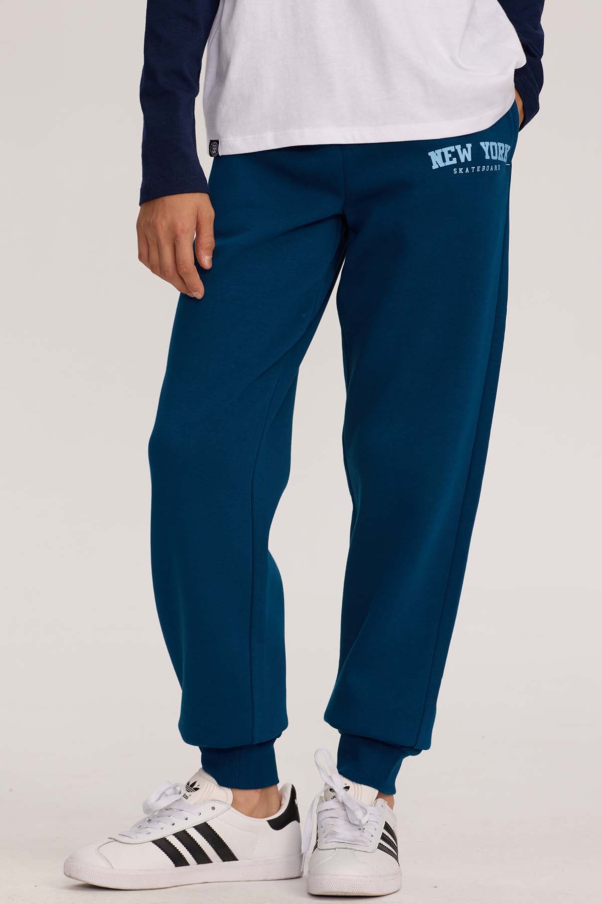 Pantalón Buzo niño Jogger Azul Petróleo