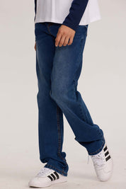 Jeans azul oscuro liso para niño