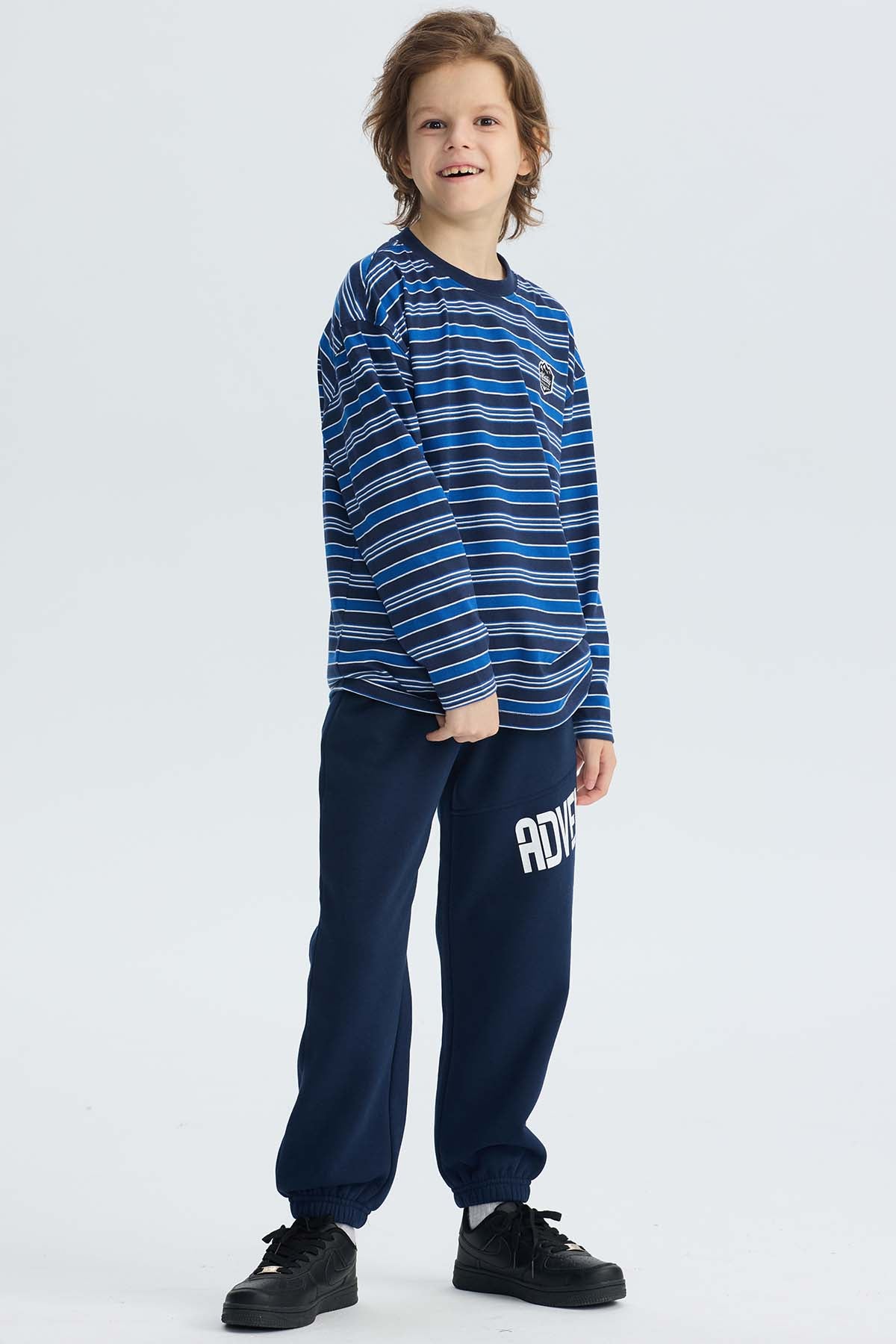 Pantalón Buzo Niño Print Azul Oscuro