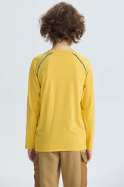 Polera Niño Print Relieve Amarillo