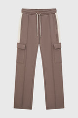 Pantalón Buzo Niño Calce Recto Con Cortes Café