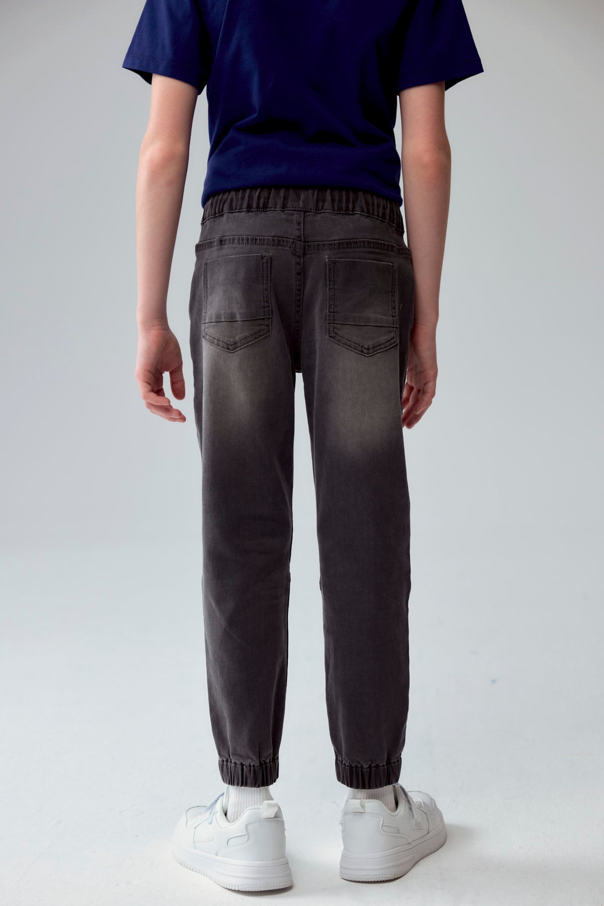 Jeans Niño Toddler Jogger Gris