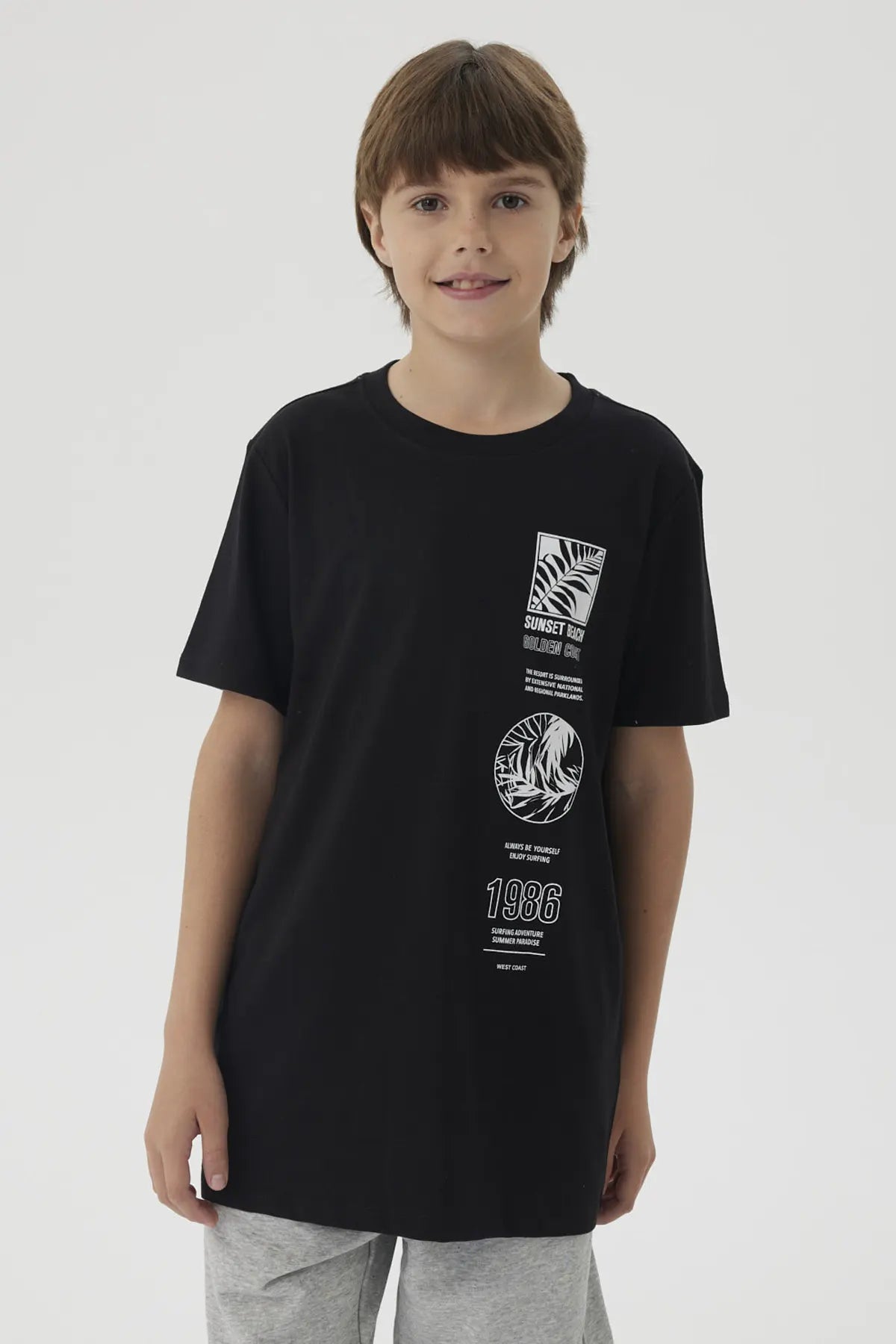 Polera Niño Print Posicional Negro