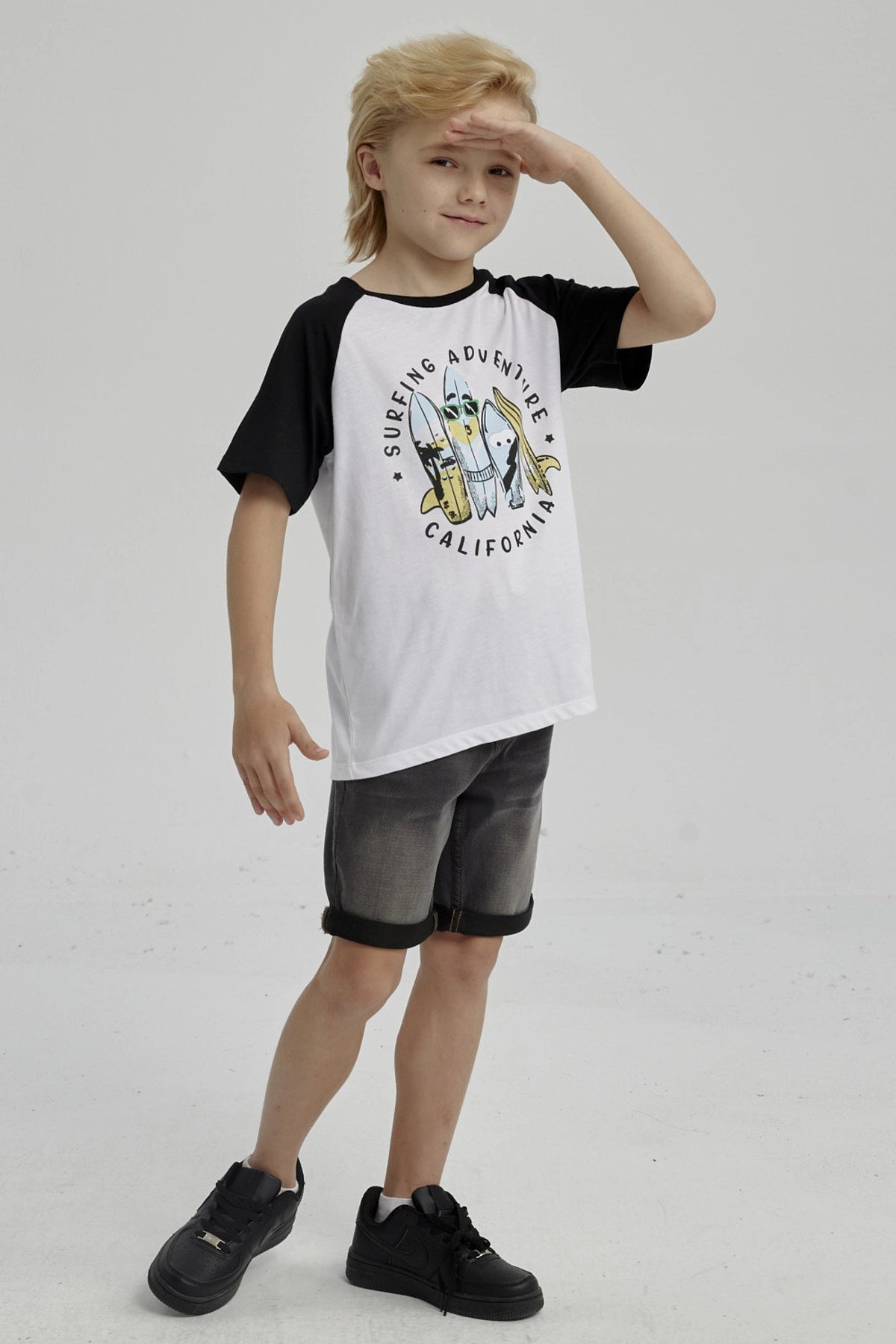 Polera Niño Raglan Print Negro