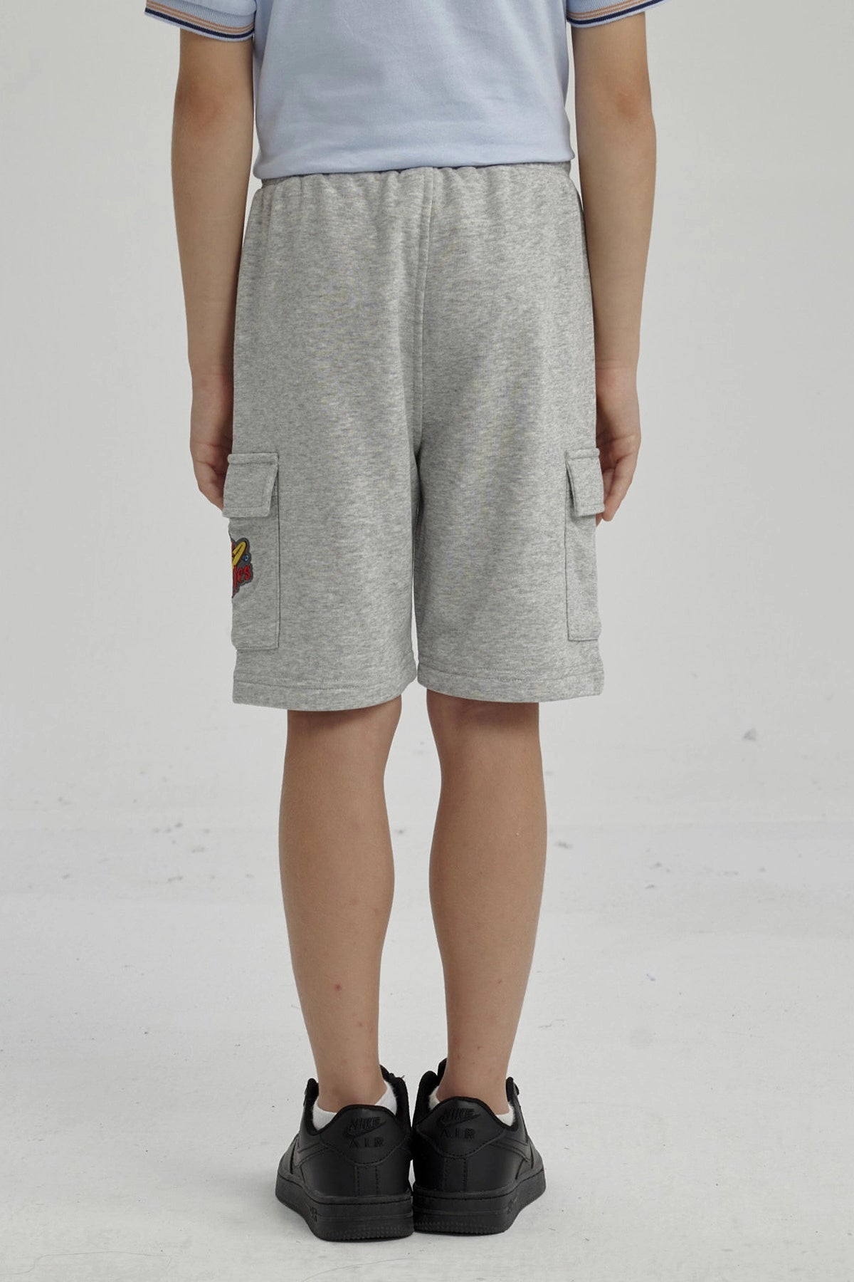 Bermuda Niño Franela Con Parche Gris Melange