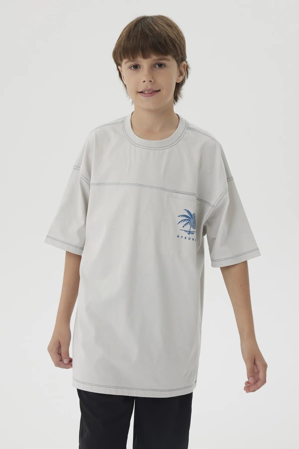 Polera Niño Bolsillo Print Gris