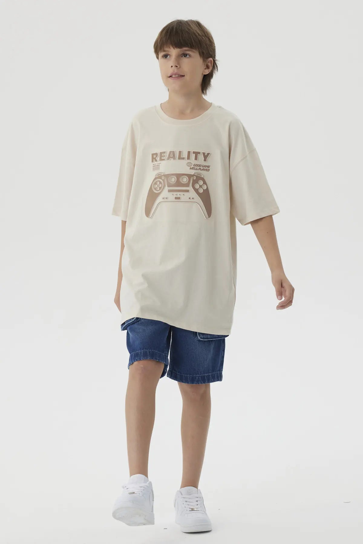 Polera Niño College Print 3D Beige