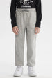 Pantalón buzo gris melange para niño con cintura ajustable y corte recto ideal para días de juego cómodo y sencillo