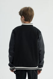 Chaqueta Niño Cuello V Negro