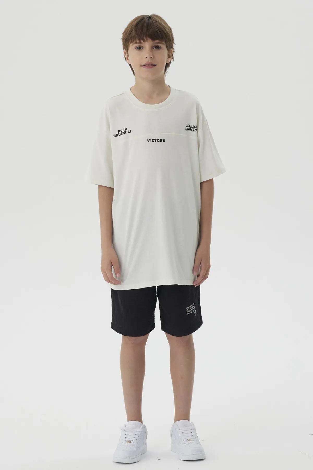 Polera Niño Costura Frontal Crudo