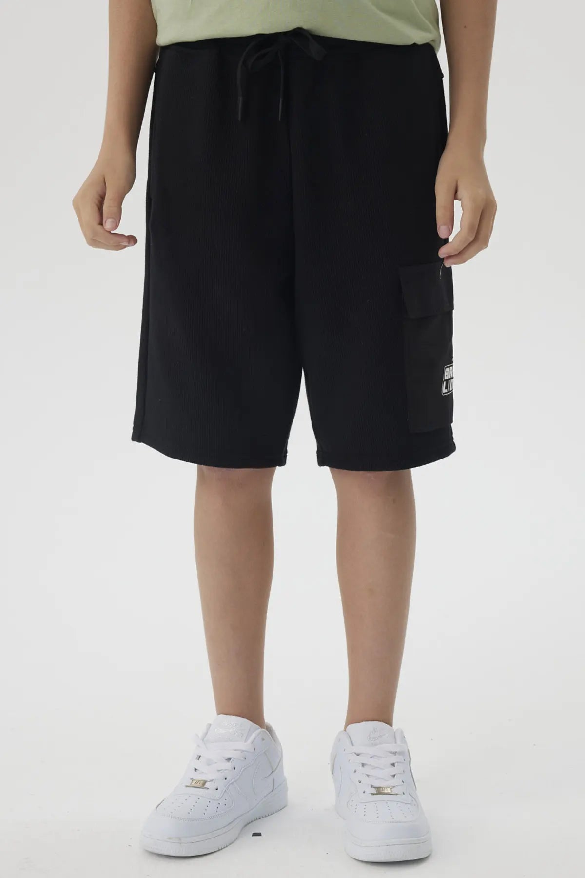 Bermuda Niño Textura Con Print Negro