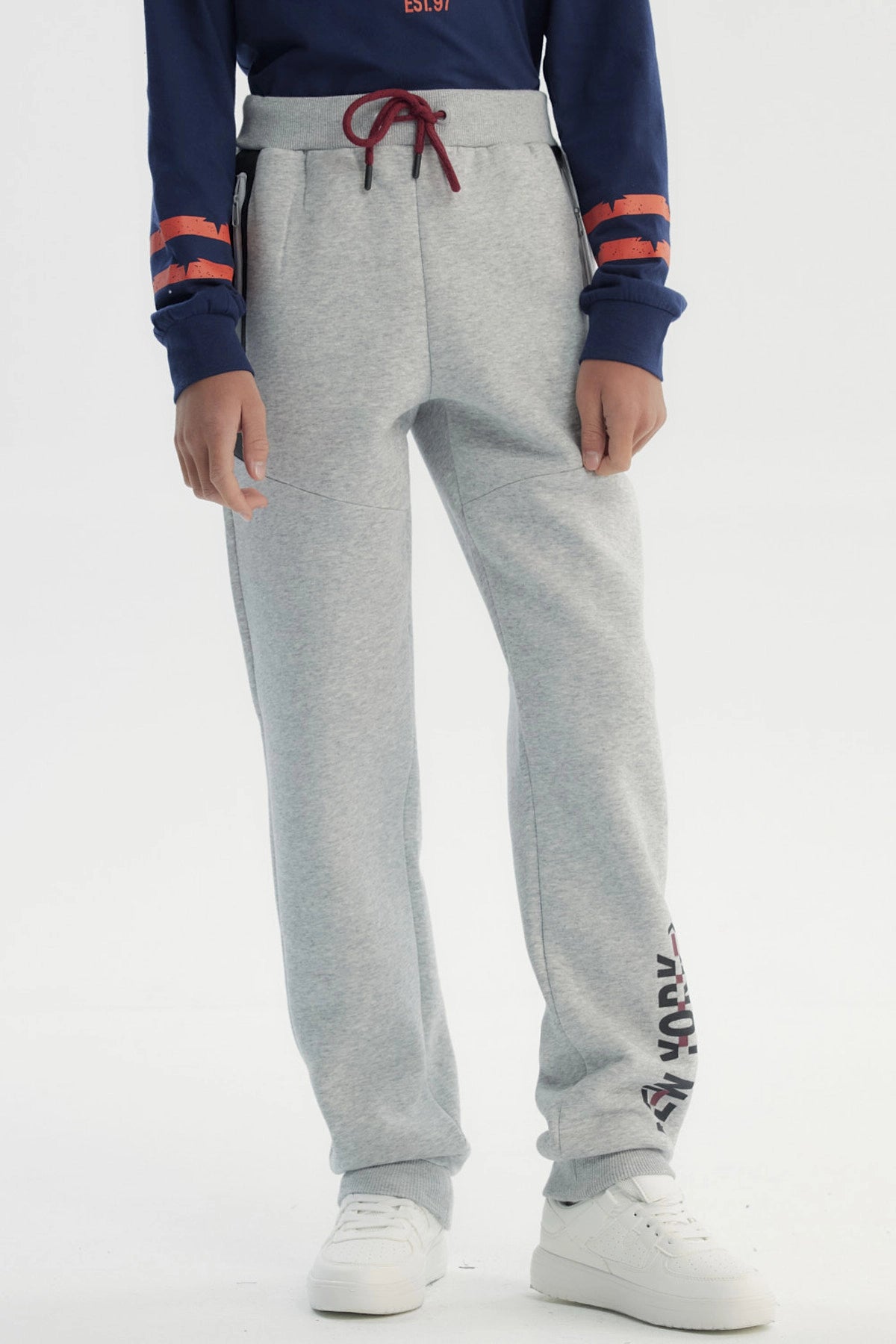 Pantalón Buzo Niño Pitillo Gris Melange