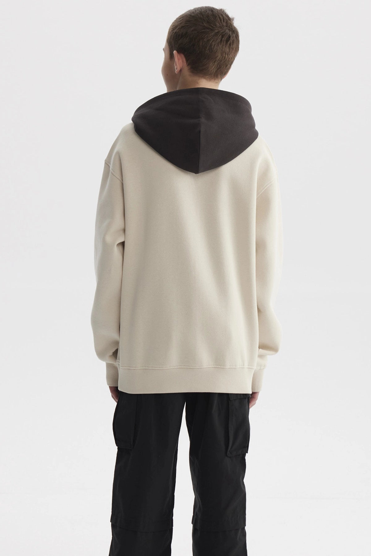 Polerón Niño Slim Crudo