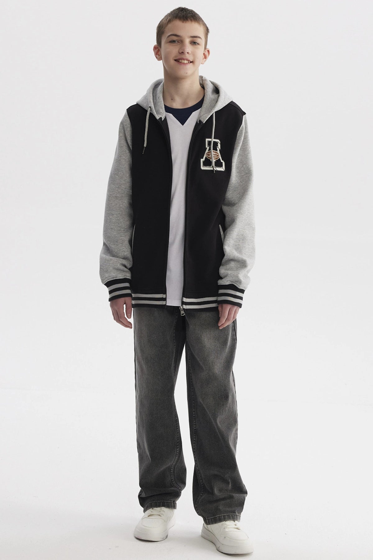 Polerón Niño College Full Zipper Negro